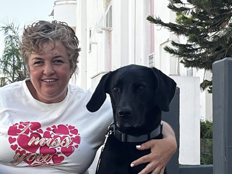 50426369ronit 768x576