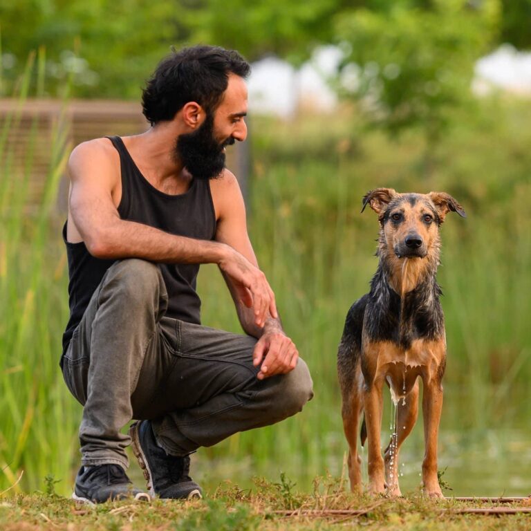 98369516 10158312390754376 6242363243906465792 n 768x768